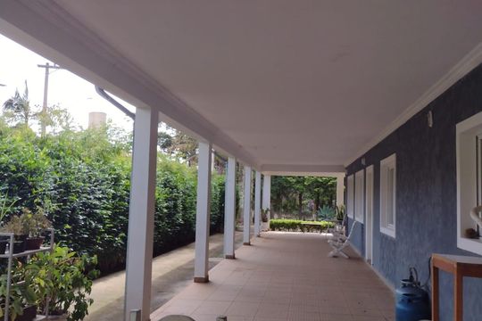 Casa de Condomínio para alugar com 4 quartos, 600m² em Portal das Acacias, Barueri