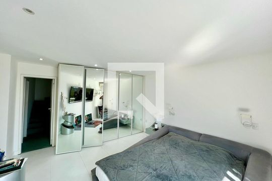 Apartamento à venda com 4 quartos, 700m² em Lagoa, Rio de Janeiro