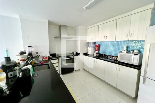 Apartamento à venda com 4 quartos, 700m² em Lagoa, Rio de Janeiro
