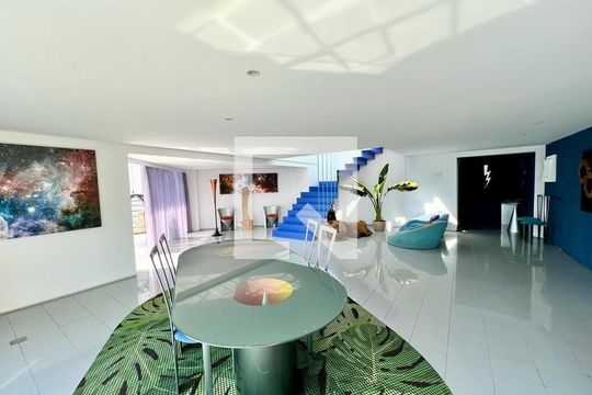 Apartamento à venda com 4 quartos, 700m² em Lagoa, Rio de Janeiro