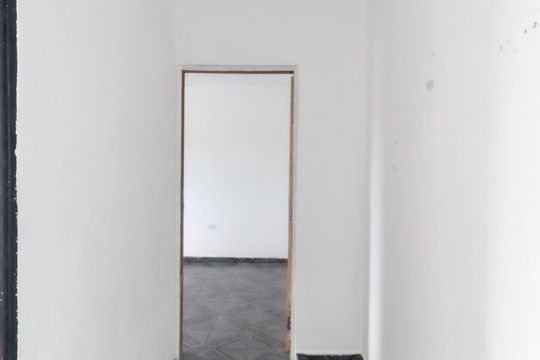 Corredor de casa para alugar com 2 quartos, 70m² em Limoeiro, São Paulo