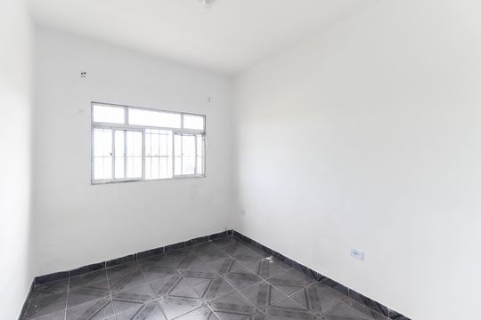 Quarto 2 de casa para alugar com 2 quartos, 70m² em Limoeiro, São Paulo