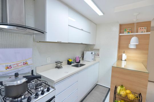 Cozinha de apartamento à venda com 2 quartos, 76m² em Tijuca, Rio de Janeiro