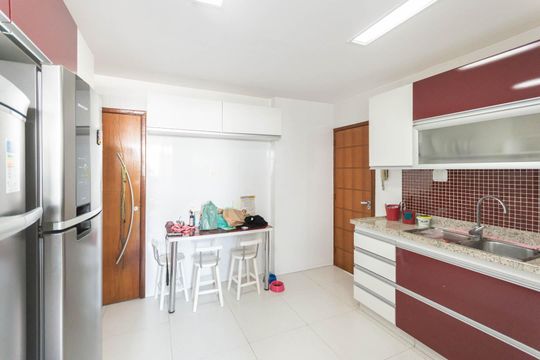 Cozinha  de apartamento à venda com 3 quartos, 110m² em Maracanã, Rio de Janeiro