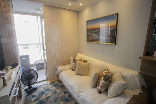 Sala de apartamento à venda com 2 quartos, 49m² em Anil, Rio de Janeiro