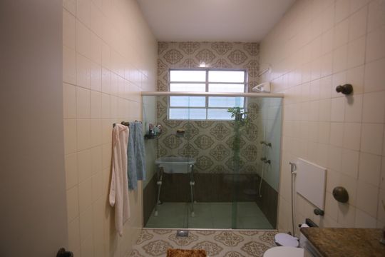 Casa à venda com 5 quartos, 340m² em Gutierrez, Belo Horizonte