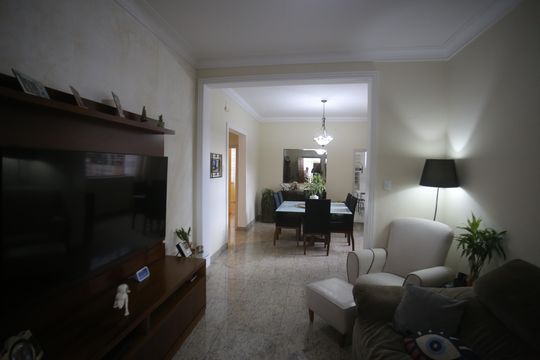 Casa à venda com 5 quartos, 340m² em Gutierrez, Belo Horizonte