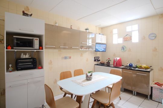 Cozinha de casa à venda com 4 quartos, 139m² em Vila Gomes Cardim, São Paulo