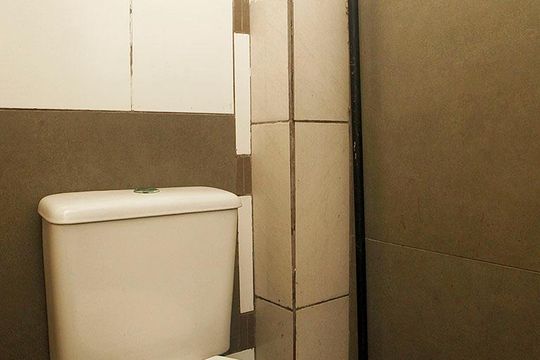 Banheiro 2 Serviço de apartamento à venda com 3 quartos, 100m² em Farroupilha, Porto Alegre