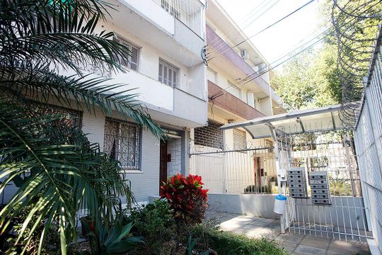 Fachada de apartamento à venda com 3 quartos, 100m² em Farroupilha, Porto Alegre