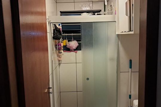 Banheiro de apartamento para alugar com 2 quartos, 48m² em Parque Nações Unidas, São Paulo