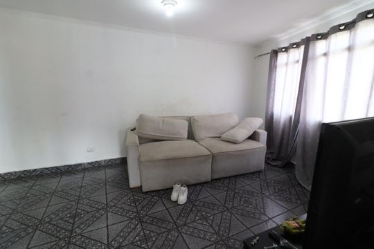 Sala de casa para alugar com 3 quartos, 140m² em Bussocaba, Osasco