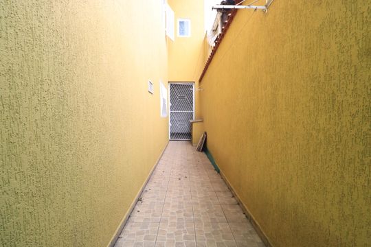 Corredor de casa à venda com 3 quartos, 144m² em Vila Esperança, São Paulo