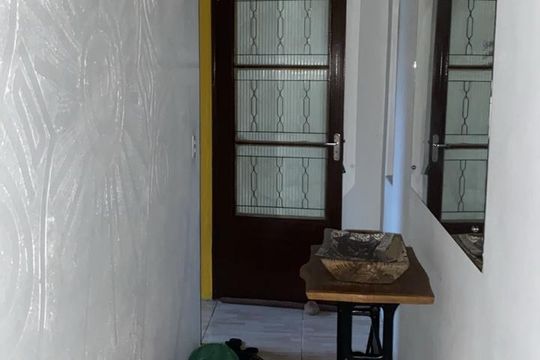 Sala de casa à venda com 3 quartos, 130m² em Restinga, Porto Alegre