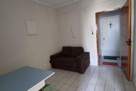 Sala de apartamento para alugar com 1 quarto, 40m² em Boa Vista, São Vicente