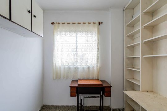 Quarto de serviço de apartamento para alugar com 3 quartos, 130m² em Perdizes, São Paulo