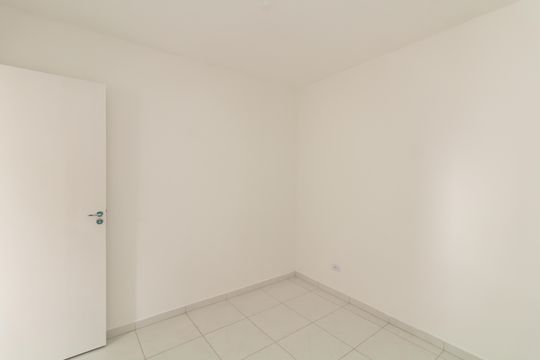 Quarto 1 de apartamento à venda com 2 quartos, 42m² em Jardim Soares, São Paulo