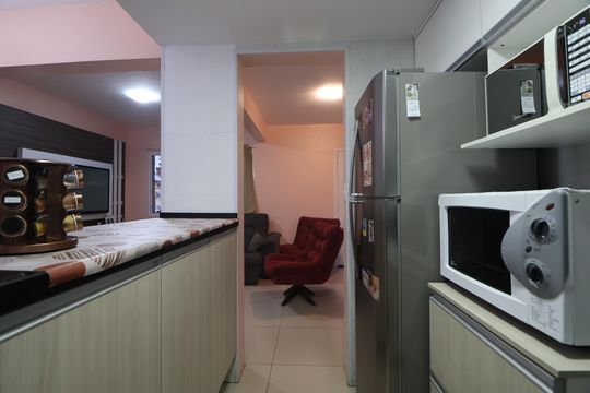 Cozinha - Armários de casa de condomínio à venda com 3 quartos, 134m² em Olaria, Canoas