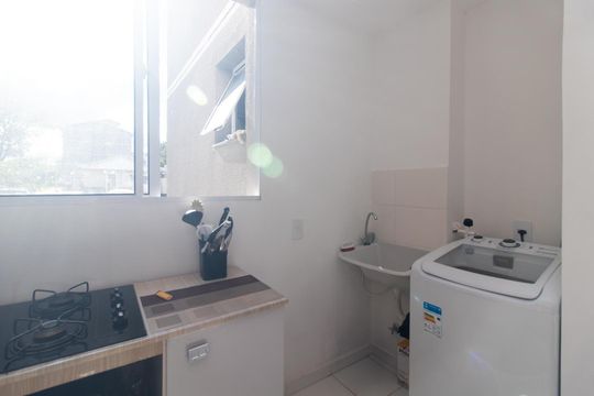 Apartamento para alugar com 2 quartos, 42m² em Restinga, Porto Alegre