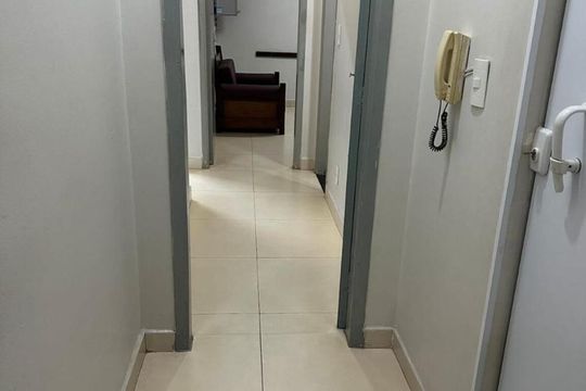 Corredor de casa para alugar com 2 quartos, 120m² em Patrimônio, Uberlândia