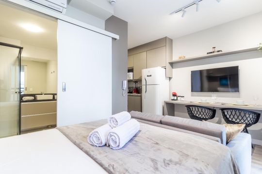 Sala / Quarto de kitnet/studio à venda com 1 quarto, 27m² em Paraíso, São Paulo