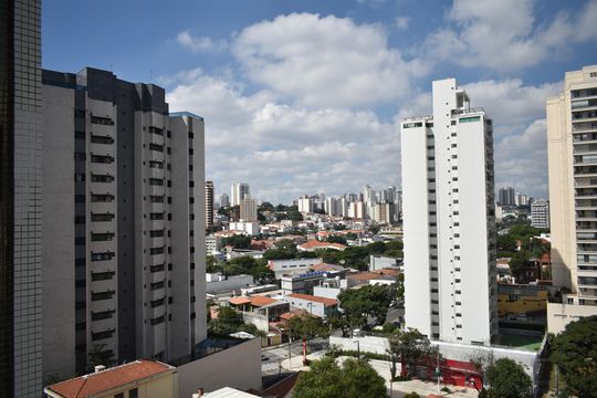 Sacada de apartamento à venda com 3 quartos, 138m² em Chácara Inglesa, São Paulo
