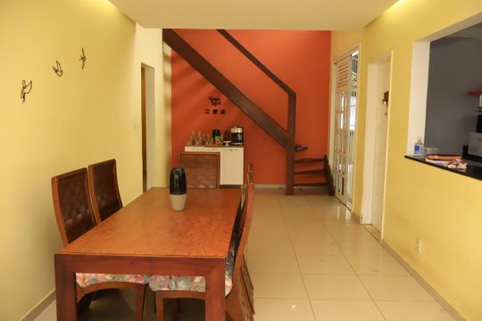 Sala de casa para alugar com 4 quartos, 700m² em Stella Maris, Salvador