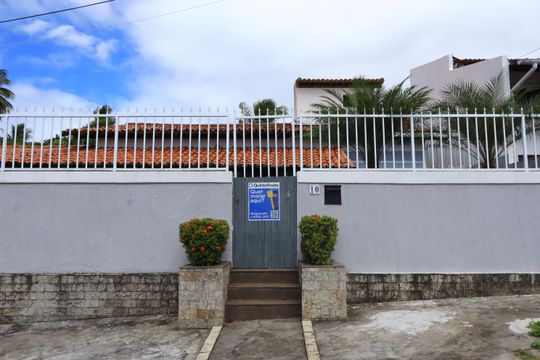 Casa para alugar com 4 quartos, 700m² em Stella Maris, Salvador