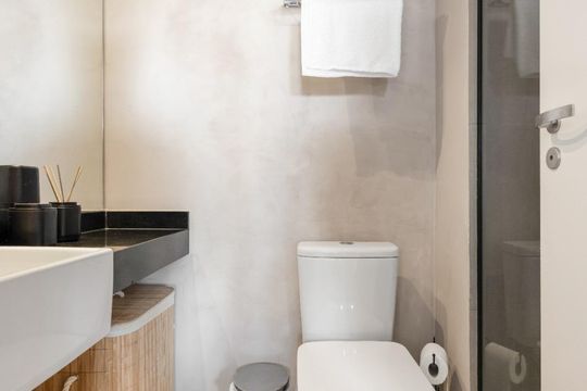 Banheiro de apartamento para alugar com 1 quarto, 25m² em Vila Mariana, São Paulo