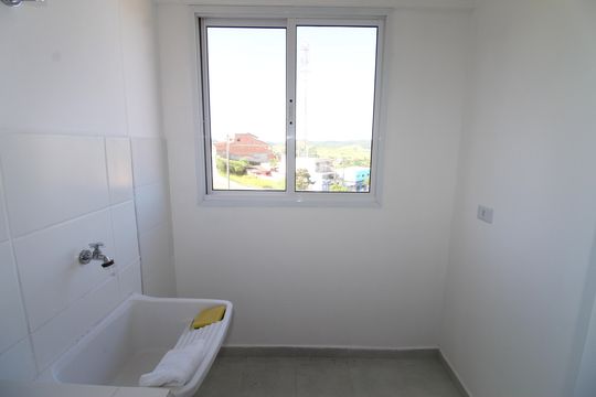 Área de Serviço de apartamento para alugar com 2 quartos, 50m² em Jardim Colonial, São José dos Campos