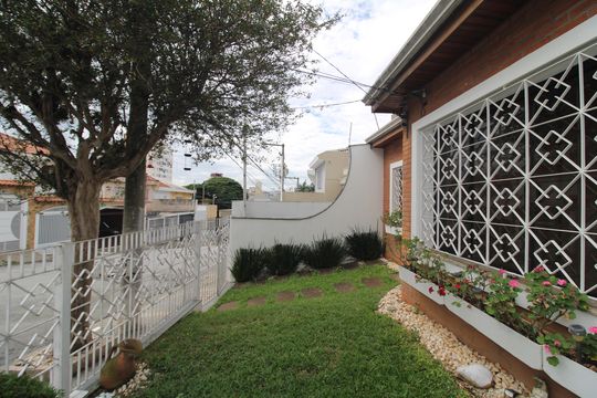 Quintal de casa à venda com 2 quartos, 183m² em Vila Dom Pedro Ii, São Paulo