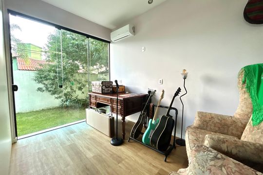 Quarto de casa para alugar com 3 quartos, 100m² em Rio Tavares, Florianópolis