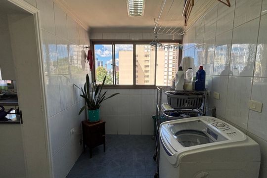 Área de Serviço de apartamento à venda com 3 quartos, 155m² em Vila Assunção, Santo André