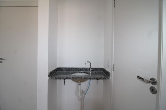 Banheiro de apartamento para alugar com 2 quartos, 40m² em Casa Verde Alta, São Paulo