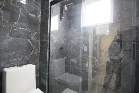 Banheiro de apartamento para alugar com 2 quartos, 39m² em Cidade Jardim, São Paulo