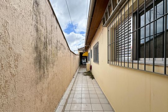 Quintal de casa à venda com 3 quartos, 160m² em Vila Jupiter, São Bernardo do Campo