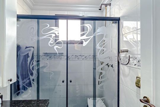 Banheiro de apartamento à venda com 3 quartos, 115m² em Chácara Seis de Outubro, São Paulo