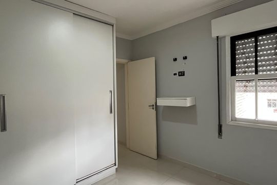 Suíte de apartamento para alugar com 2 quartos, 81m² em Gonzaga, Santos