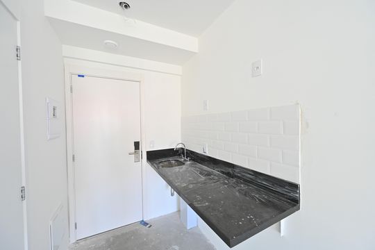 Cozinha de kitnet/studio para alugar com 1 quarto, 24m² em Vila Clementino, São Paulo