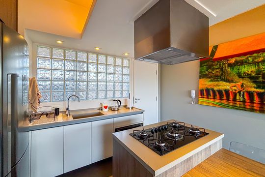 Apartamento à venda com 2 quartos, 85m² em Jardim America, São Paulo