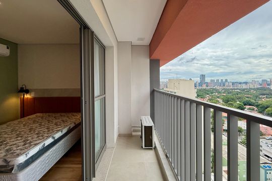 Sacada de kitnet/studio para alugar com 1 quarto, 25m² em Santo Amaro, São Paulo