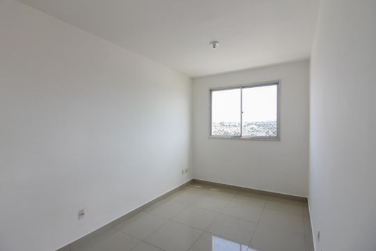 Sala 2 de apartamento para alugar com 2 quartos, 101m² em Planalto, Belo Horizonte