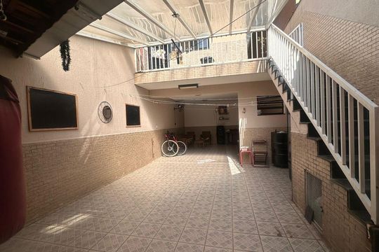 Área externa de casa à venda com 3 quartos, 140m² em Cidade Patriarca, São Paulo