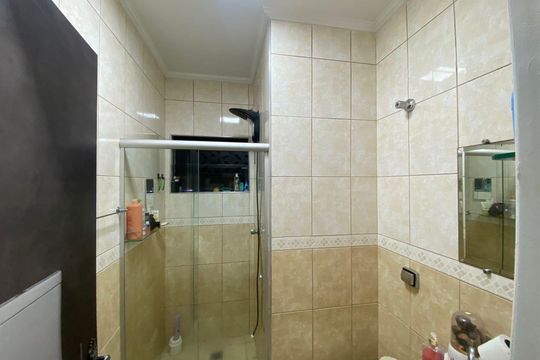 Banheiro de casa à venda com 3 quartos, 140m² em Cidade Patriarca, São Paulo
