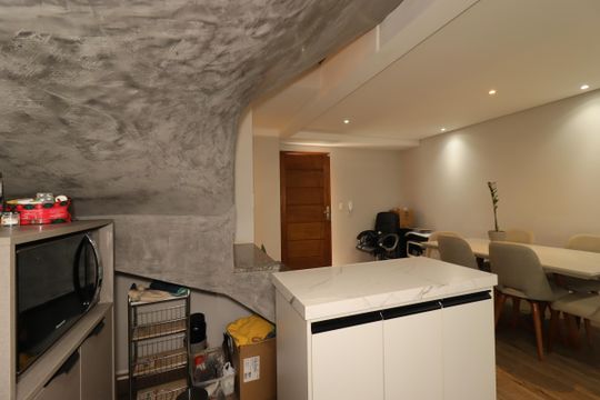 Cozinha de casa de condomínio à venda com 2 quartos, 97m² em Vila Eldizia, Santo André