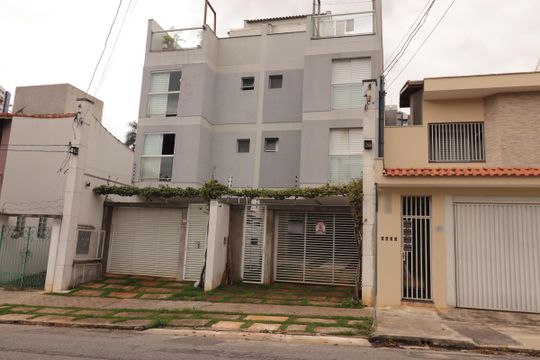 Fachada de casa de condomínio à venda com 2 quartos, 97m² em Vila Eldizia, Santo André