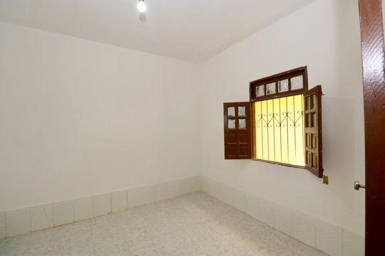 Quarto  de casa para alugar com 1 quarto, 35m² em Itapuã, Salvador