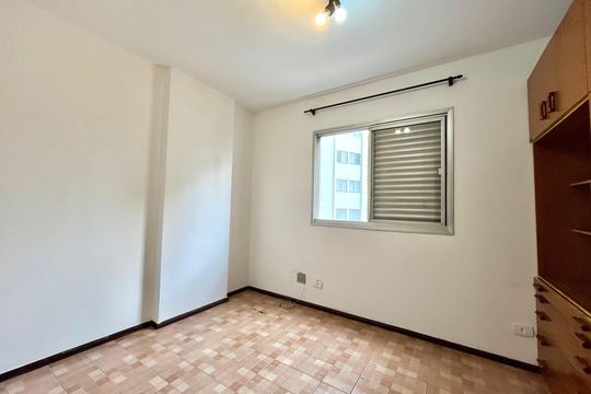 Quarto de apartamento à venda com 1 quarto, 59m² em Jabaquara, São Paulo