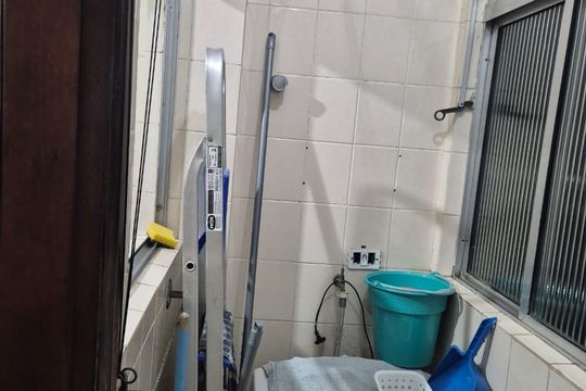 Área de serviço de apartamento para alugar com 1 quarto, 48m² em Vila Tupi, Praia Grande