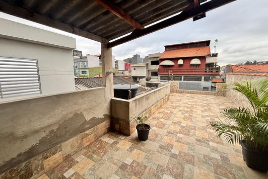 Varanda de casa à venda com 2 quartos, 100m² em Vila Progresso, Santo André